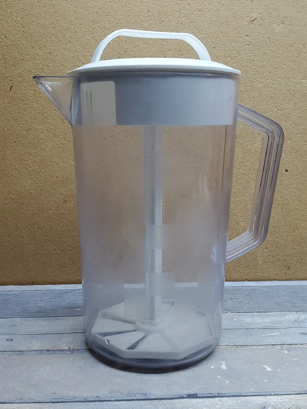Pampered Chef Quick Stir 2 Quart Pitcher #5 G